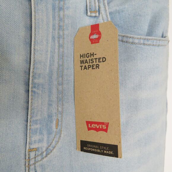 Levi's High Waisted Taper Jeans Light Wash Straight Leg Jeans Size 30 NWT - Picture 6 of 9